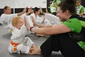 kids karate school lessons 